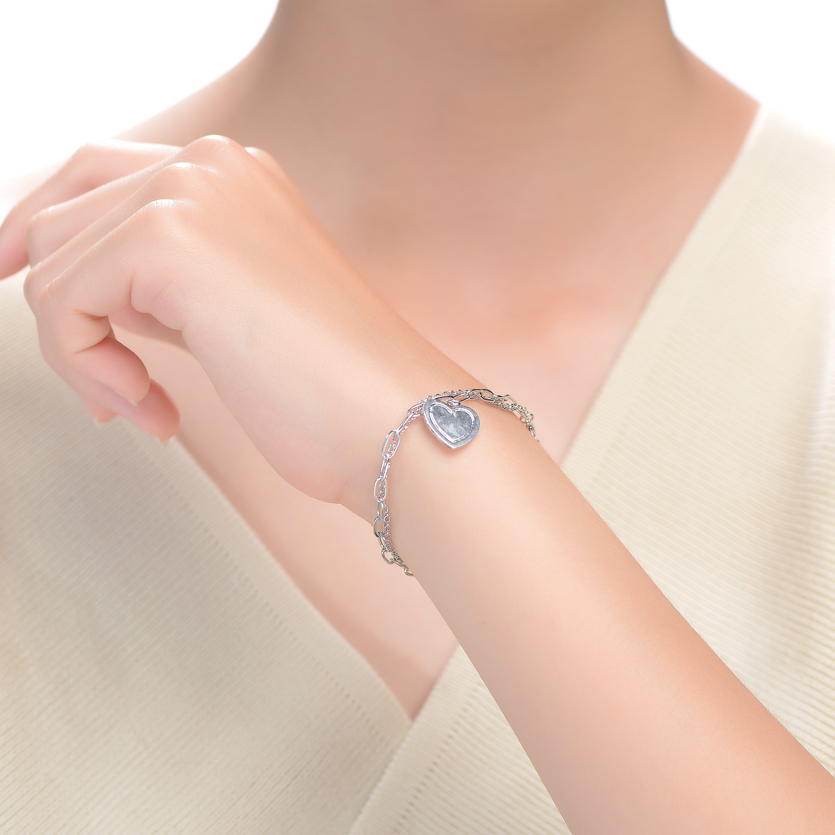 Louise Clip Chains Heart and Bow Charms Bracelet GENEVIVE