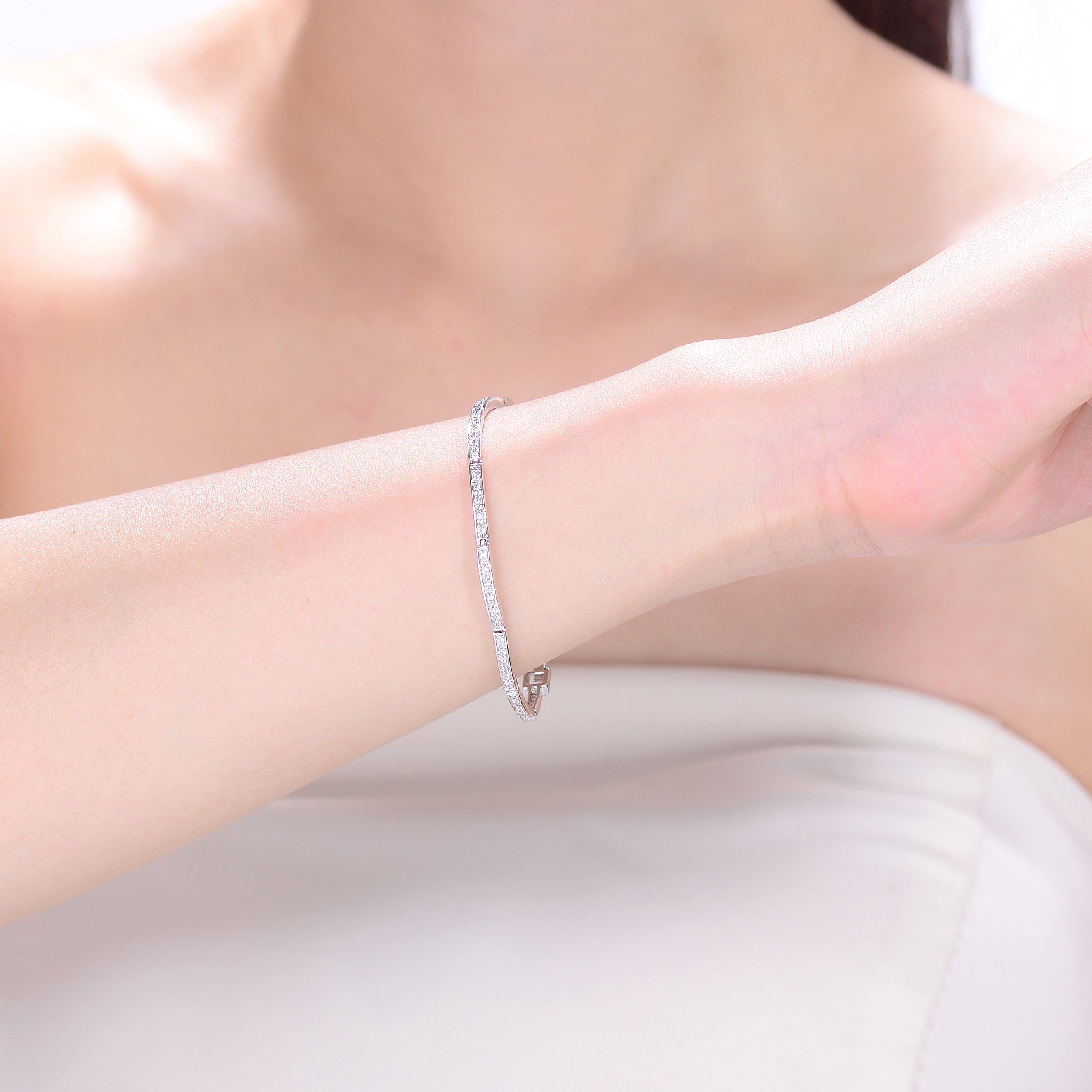 Justine Dainty Tennis Bracelet GENEVIVE