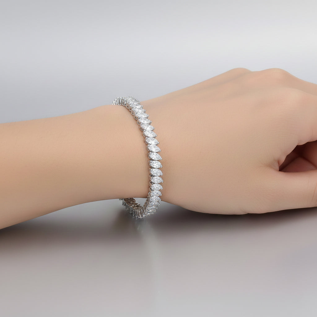 Laurie Maxi Link Stacked Bracelet GENEVIVE