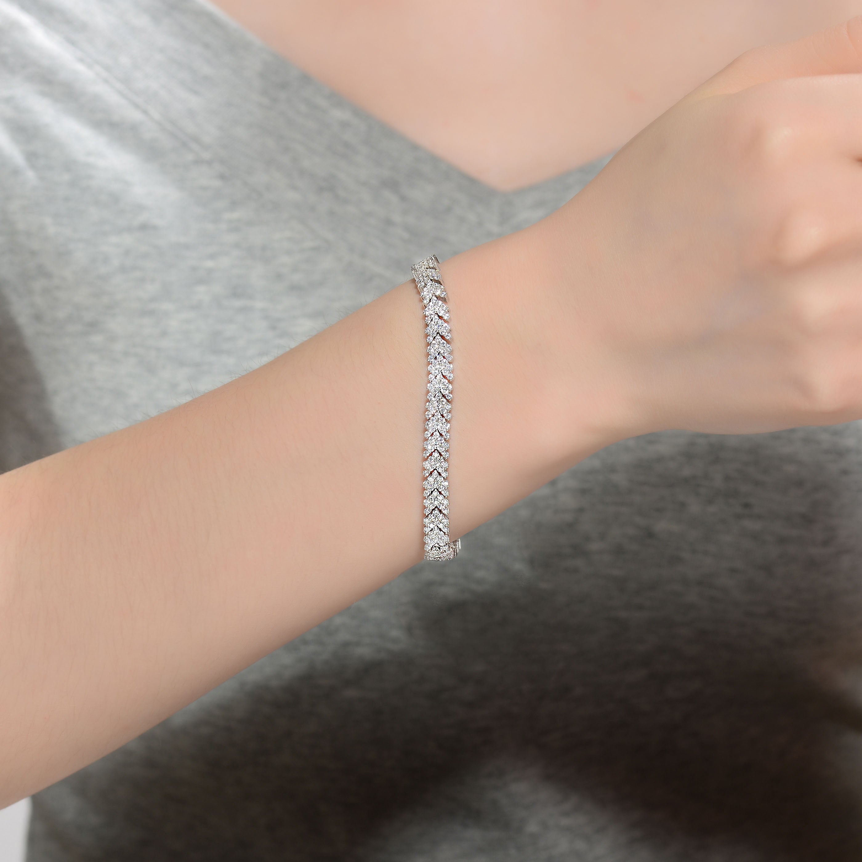 Champery Cluster Arrow Head Tennis Bracelet GENEVIVE