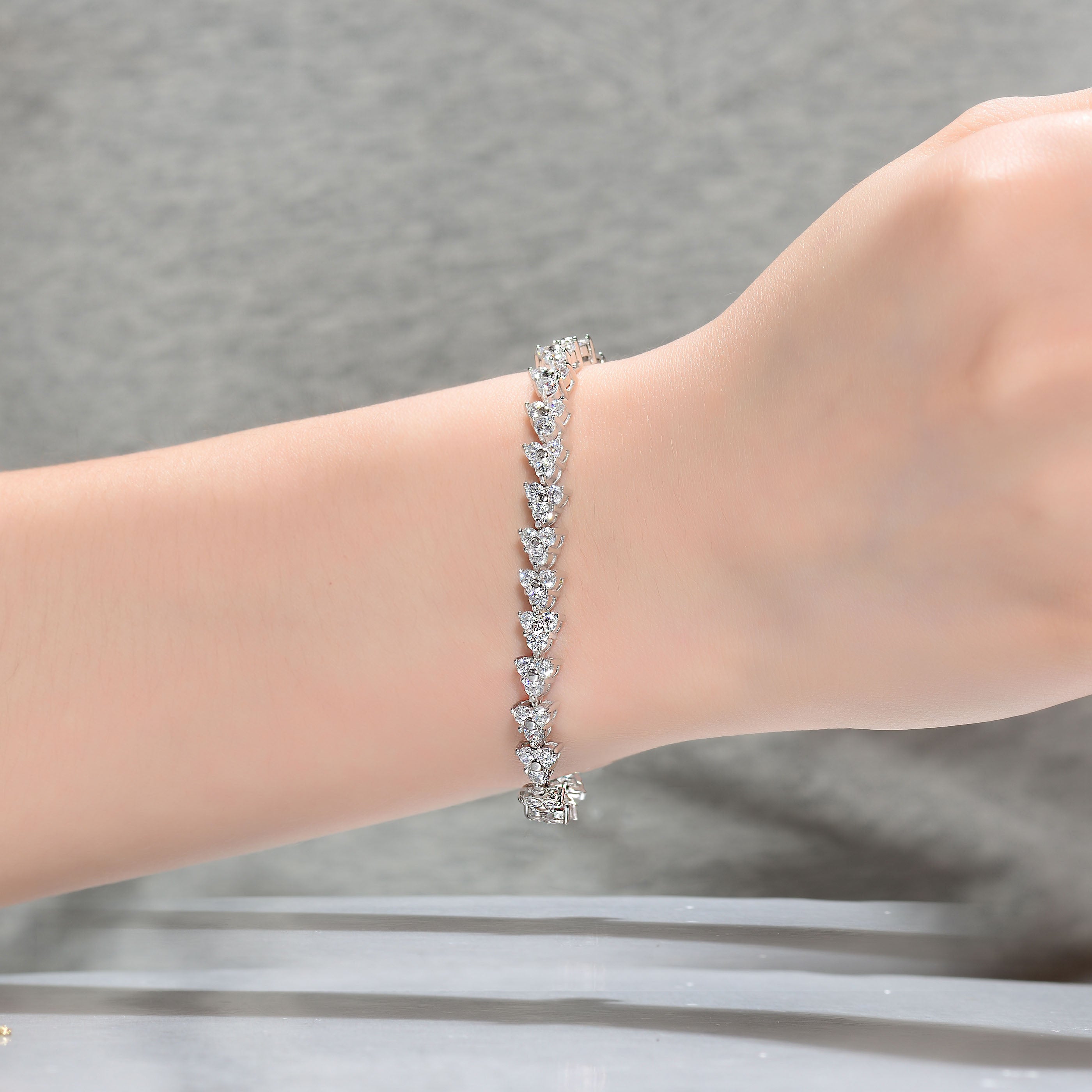 Lierre Triangular Link Bracelet GENEVIVE