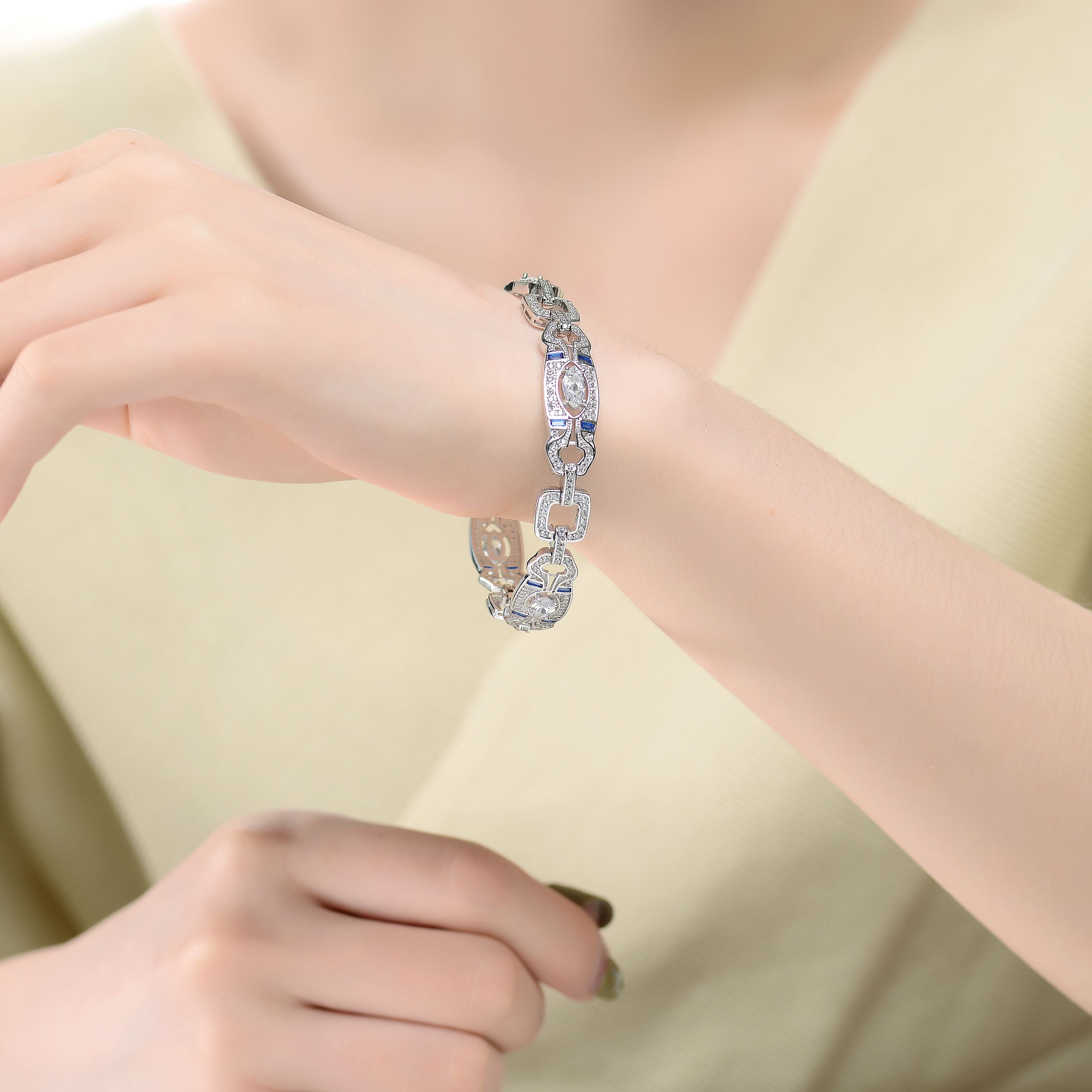 Monfort Geometric Link Bracelet GENEVIVE