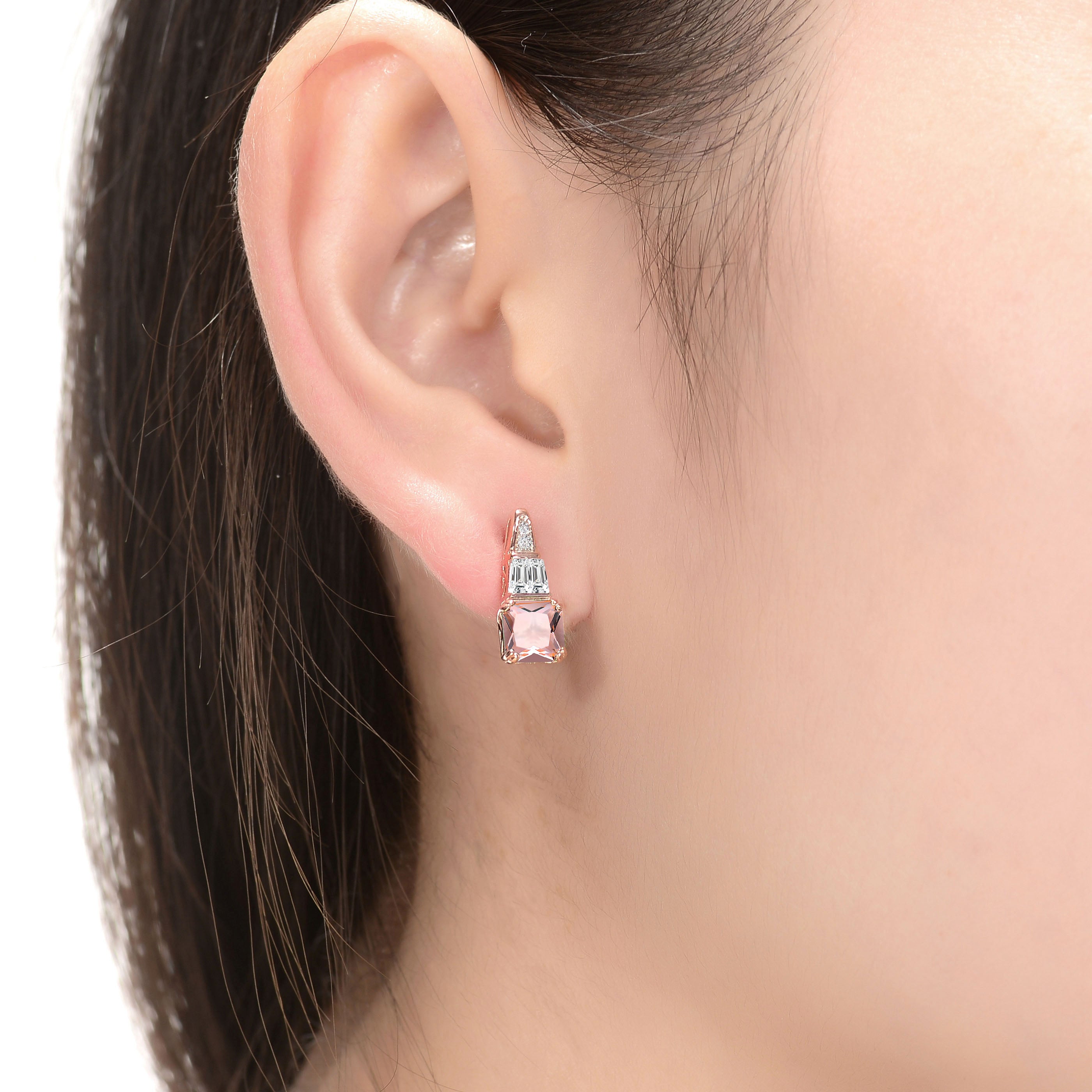 Renée Champagne Dangle Earrings Genevive