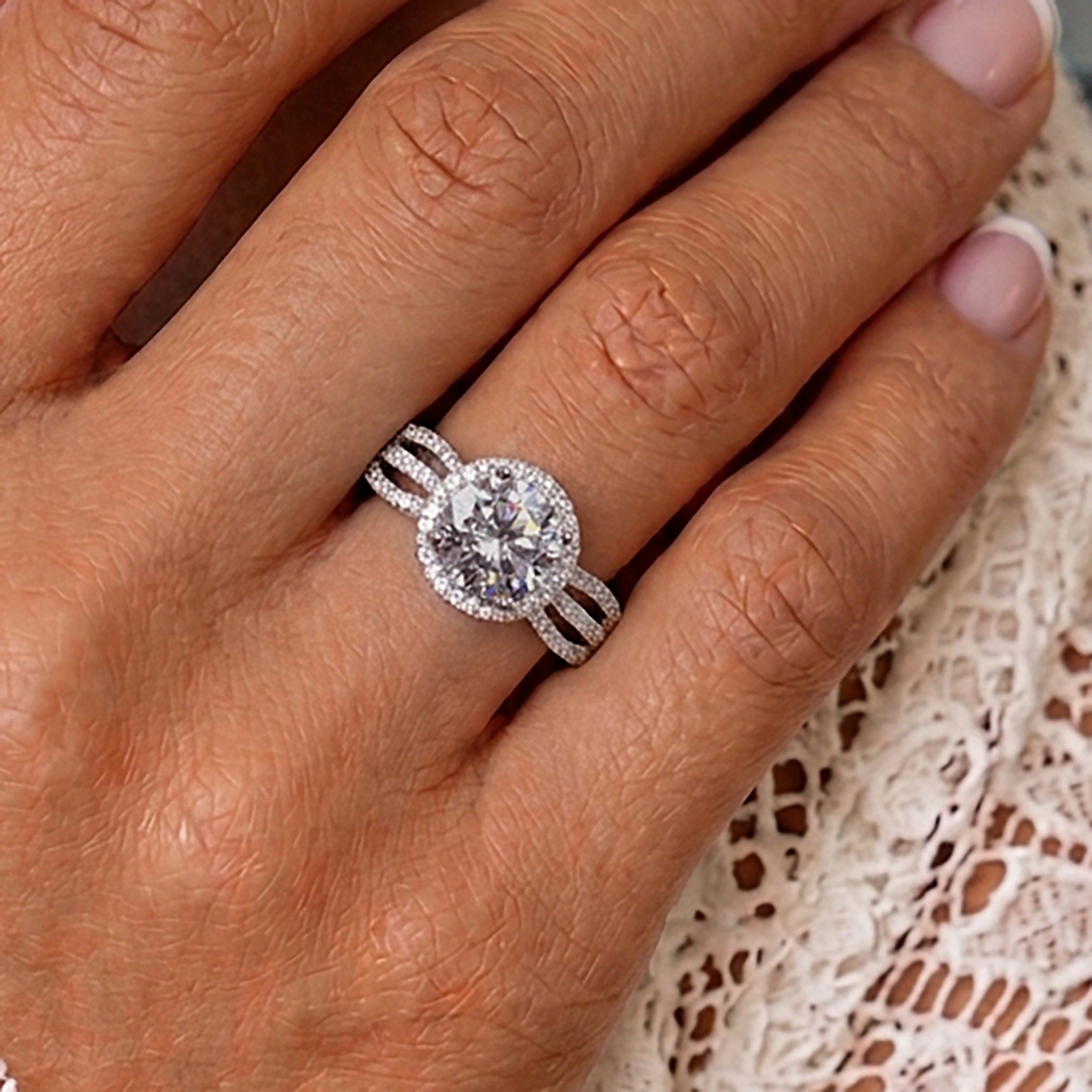 Manon Halo Round Cut Couture Ring GENEVIVE