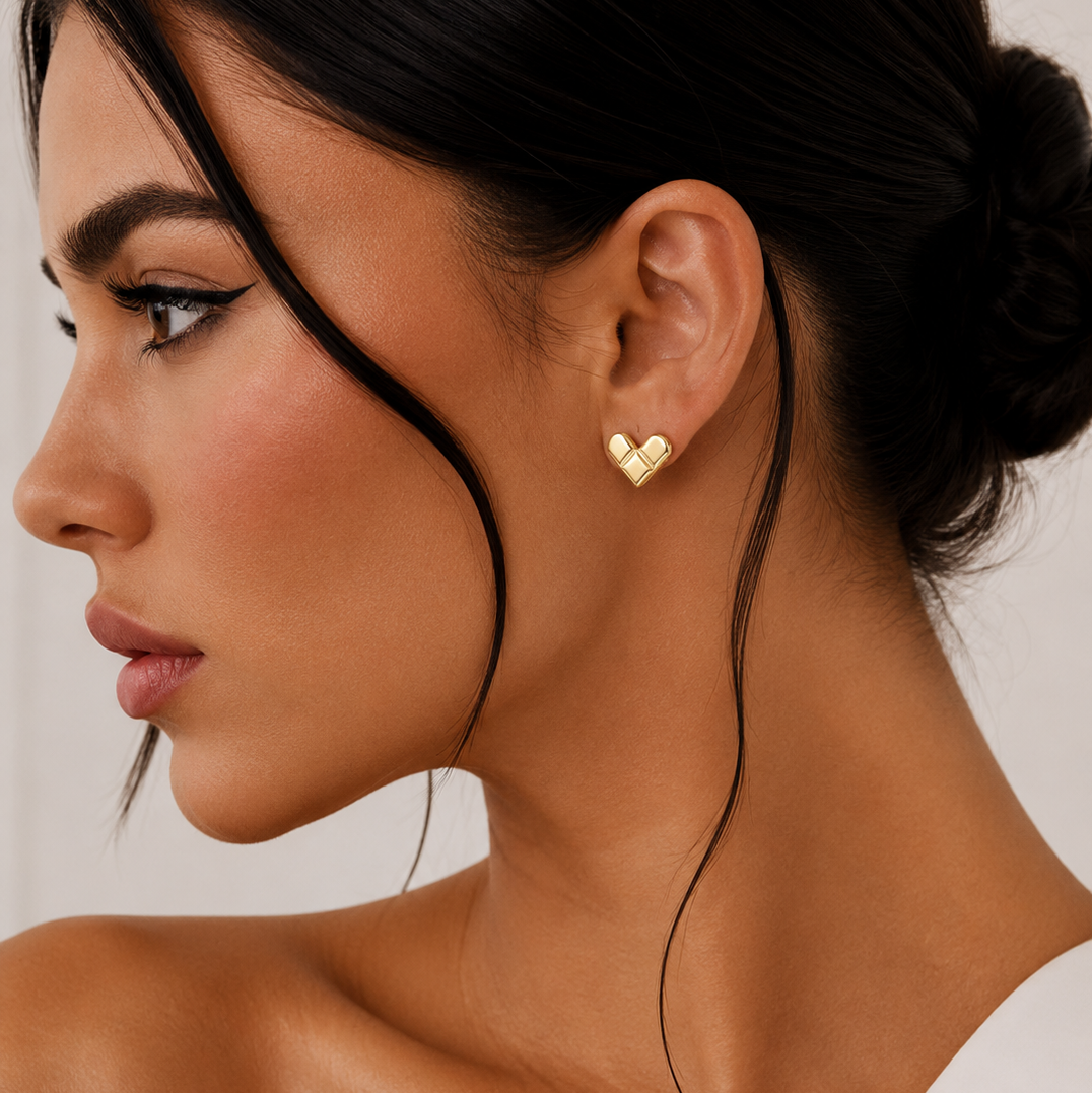 Hannah Gold Heart Stud Earrings GENEVIVE