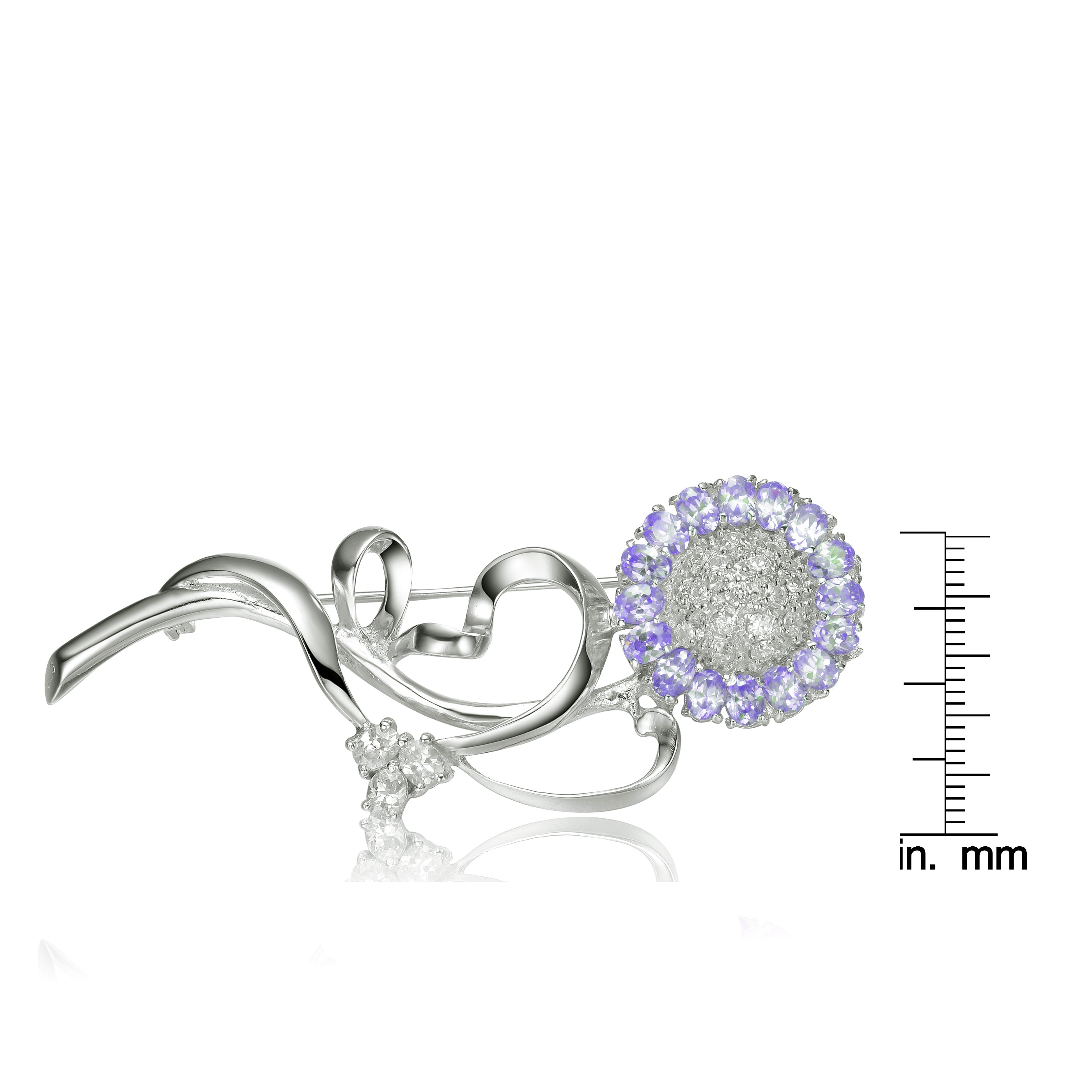 Yvonne Daisy Pin GENEVIVE