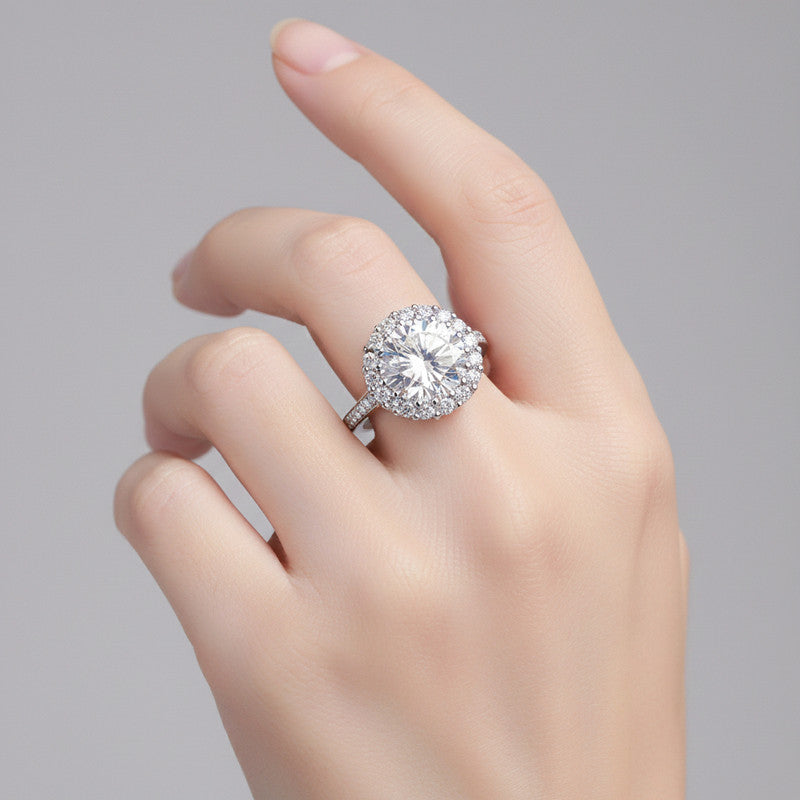 Natalia Halo Radiance Ring GENEVIVE