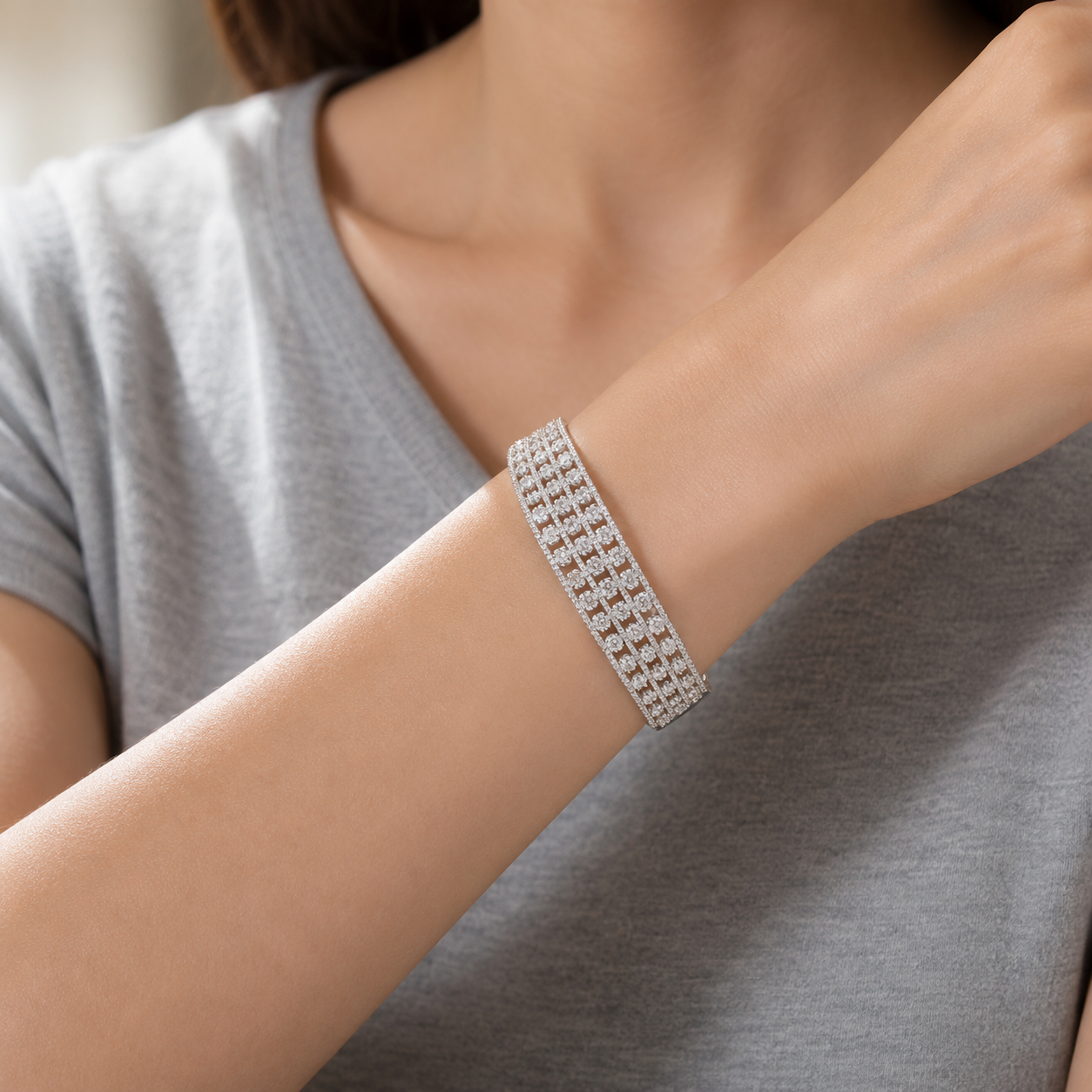 Cannes Lumieres Cuff Bracelet Genevive