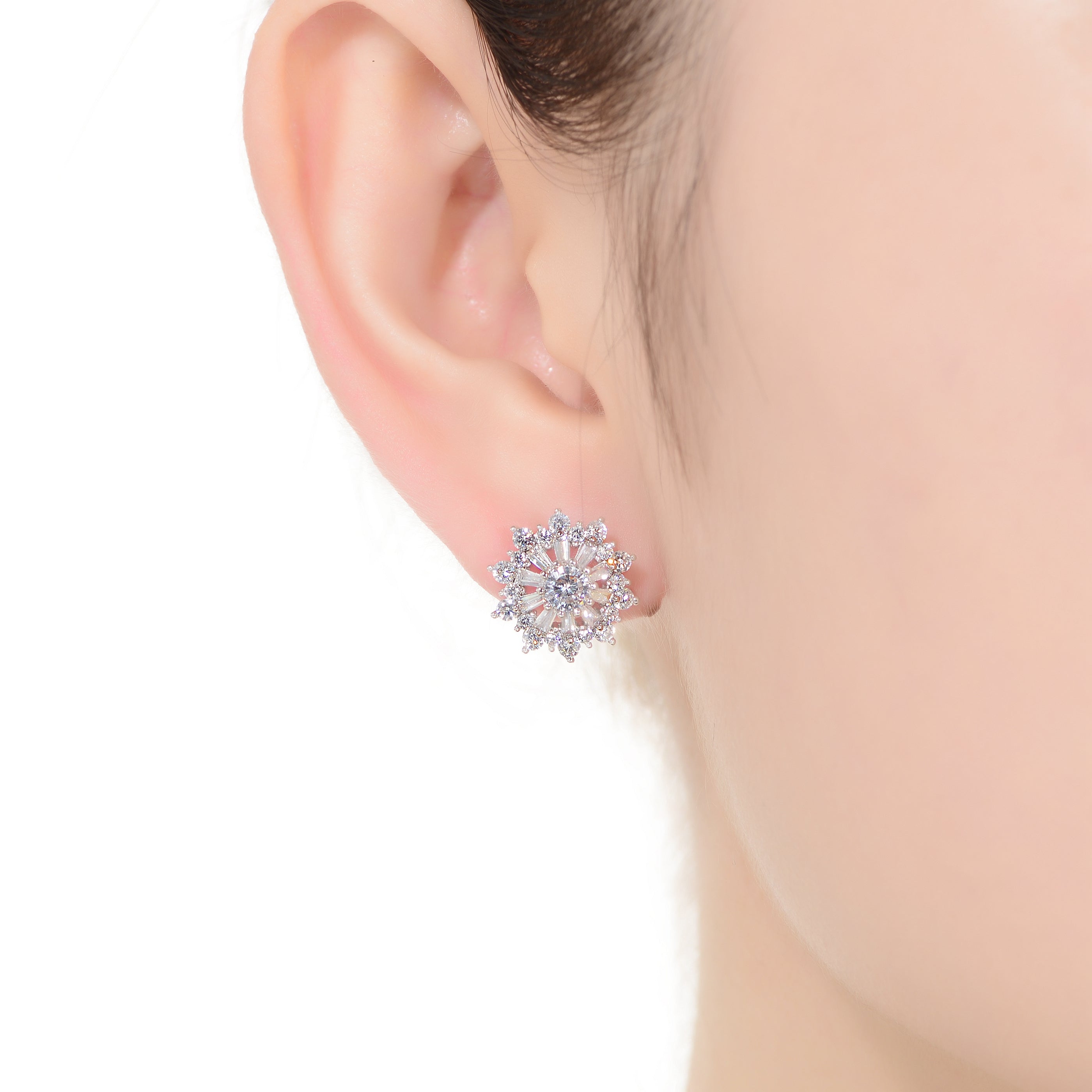 Soleil Stud Earrings Genevive